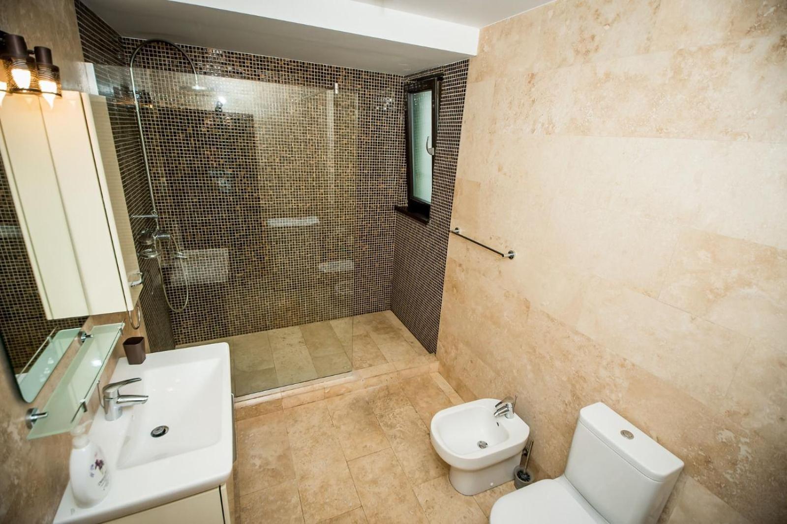 Apartament Sweet Luxury Galaţi Buitenkant foto